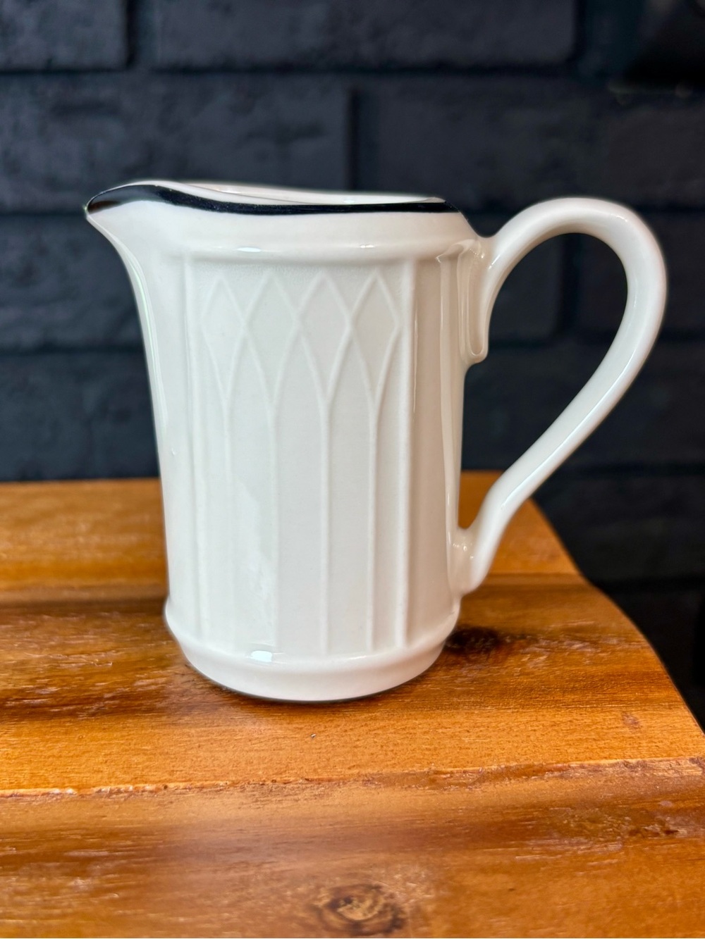 Restaurant Ware “Gothic” Homer Laughlin Individual Creamer or Syrup Arch design